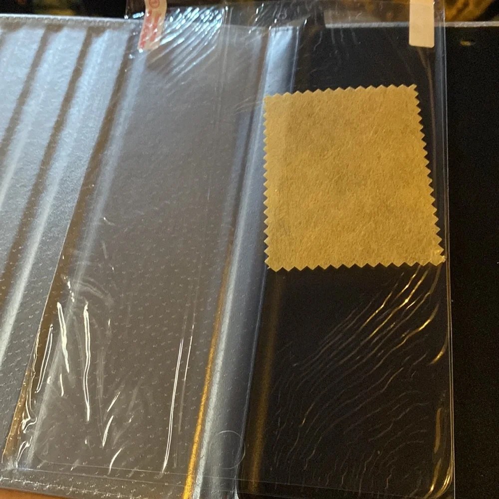 New tablet case with stylish pen and protective cover 7-3/4”x5-1/2 magnet close